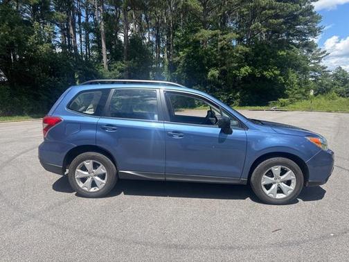 2015 Subaru Forester 2.5i
