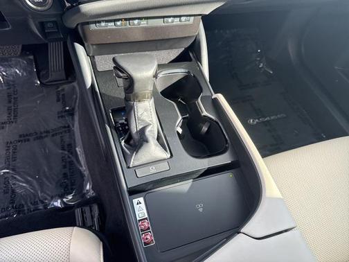 2024 Lexus ES 250 Base