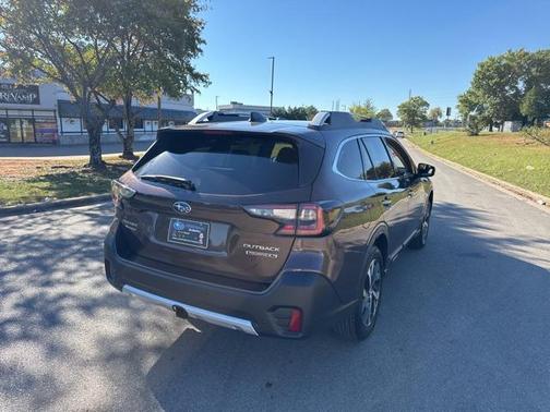 2022 Subaru Outback Touring XT