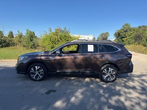 2022 Subaru Outback Touring XT