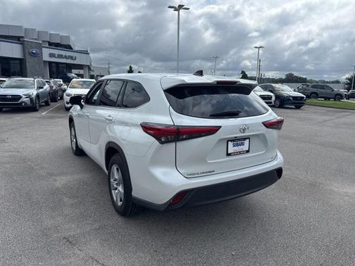 2023 Toyota Highlander L