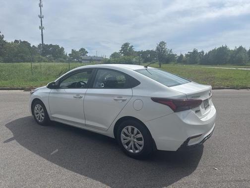 2021 Hyundai Accent SE