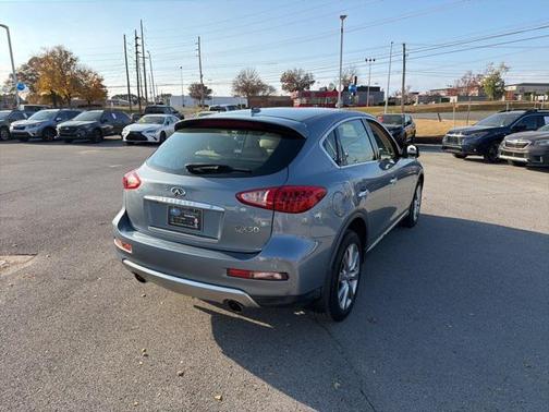 2017 INFINITI QX50 Base