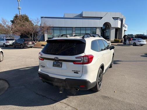 2025 Subaru Ascent Onyx Edition Touring 7-Passenger