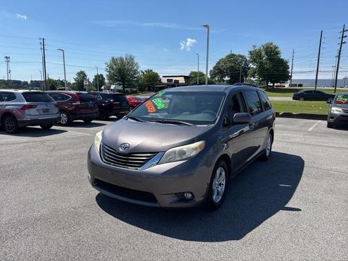 2012 Toyota Sienna LE