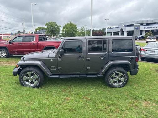 2017 Jeep Wrangler Unlimited Sahara