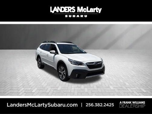 Crystal White Pearl 2022 Subaru Outback Limited