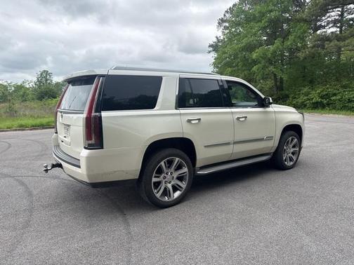 2015 Cadillac Escalade Luxury