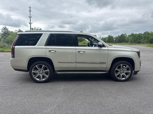 2015 Cadillac Escalade Luxury