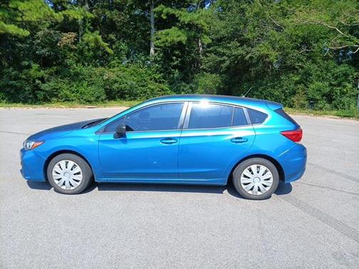 2017 Subaru Impreza 2.0i
