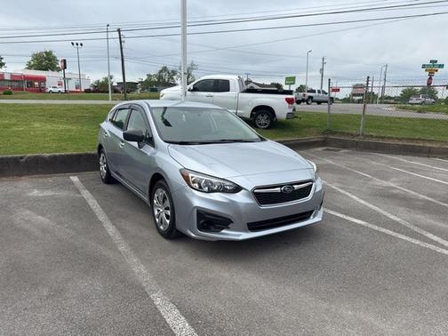 2019 Subaru Impreza 2.0i