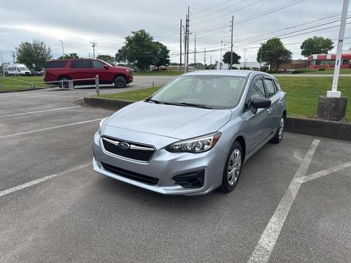 2019 Subaru Impreza 2.0i