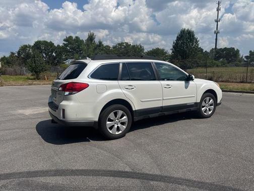 2011 Subaru Outback 2.5 i Limited