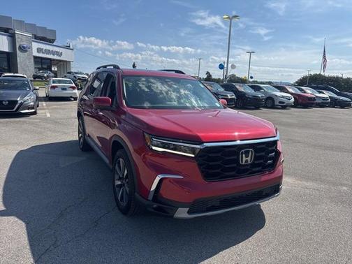 2023 Honda Pilot Touring 8-Passenger