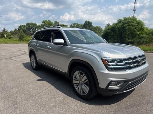 2019 Volkswagen Atlas 3.6L SEL Premium