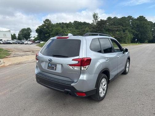 2020 Subaru Forester Base
