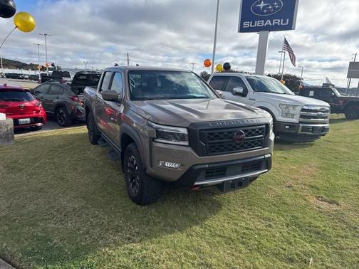 2023 Nissan Frontier PRO-4X
