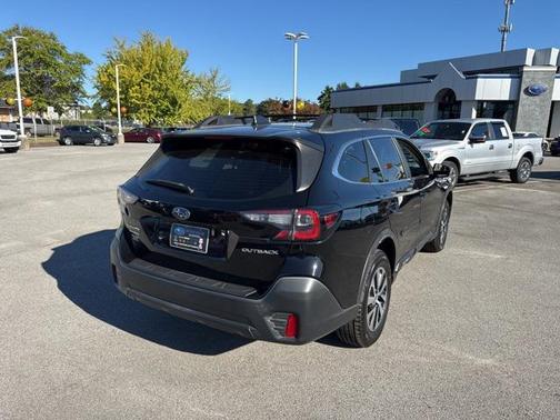 2020 Subaru Outback Base