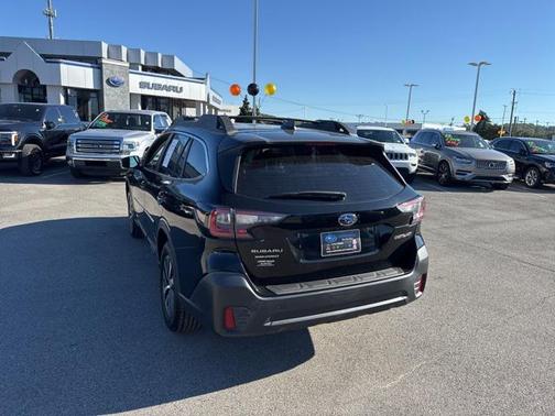 2020 Subaru Outback Base