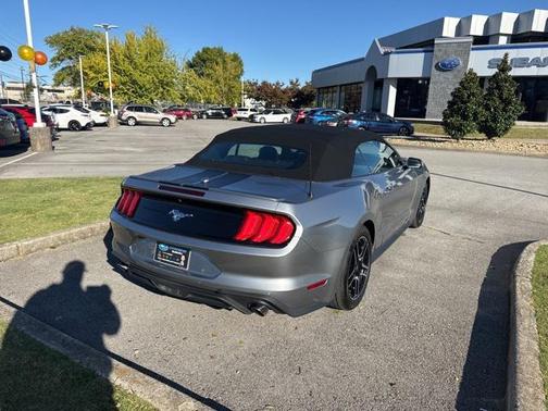 2022 Ford Mustang EcoBoost Premium
