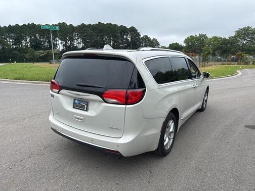 2019 Chrysler Pacifica Limited