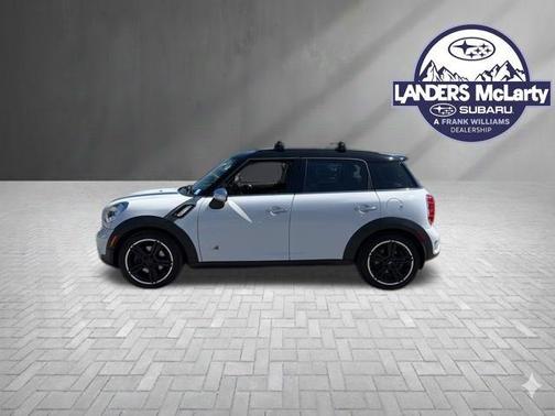 Light White 2011 MINI Cooper S Countryman Base
