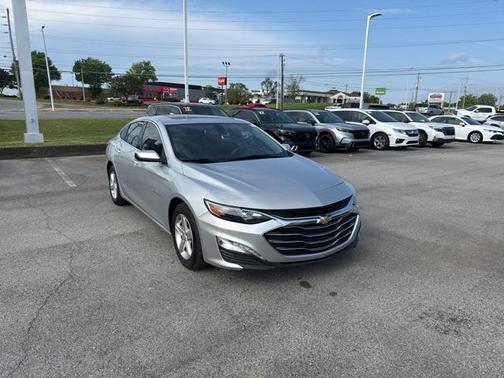 2022 Chevrolet Malibu FWD LT