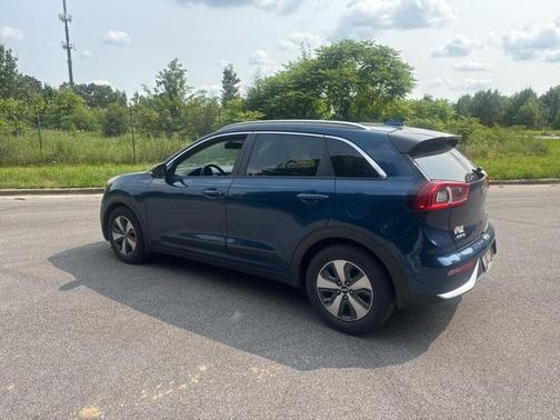 2017 Kia Niro EX