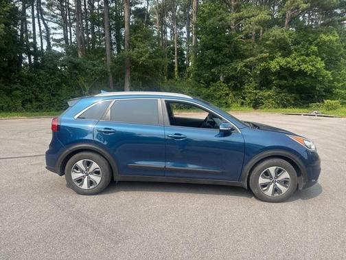2017 Kia Niro EX
