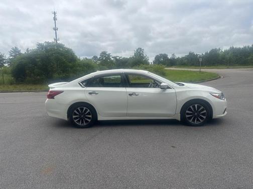 2017 Nissan Altima 2.5 SL