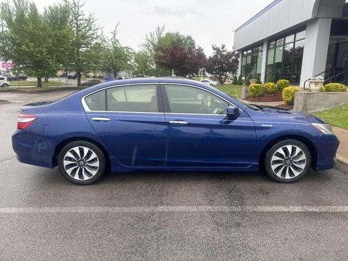 2017 Honda Accord Hybrid Touring