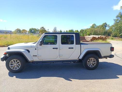 2023 Jeep Gladiator Sport S