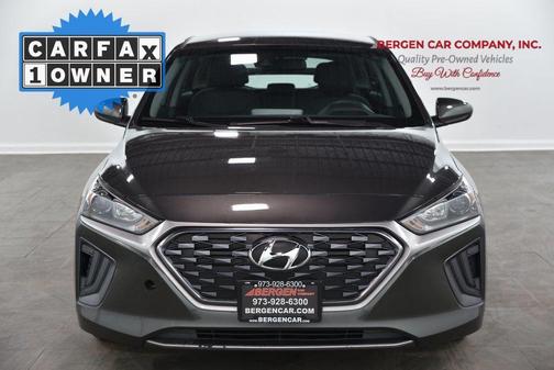 2020 Hyundai IONIQ Hybrid Blue
