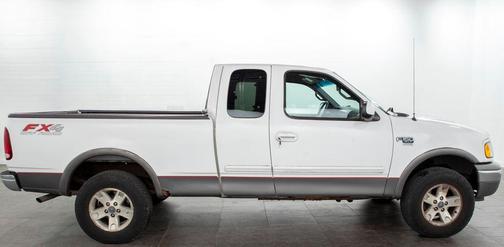 2002 Ford F-150 SuperCab