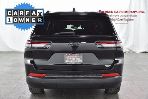 2023 Jeep Grand Cherokee L Laredo