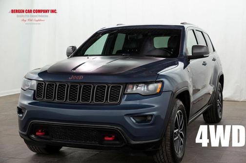 Pacific Blue Clearcoat 2020 Jeep Grand Cherokee Trailhawk