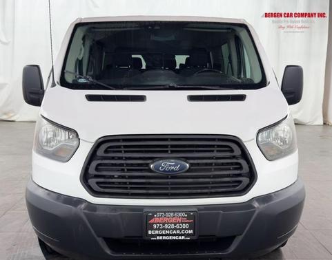 2017 Ford Transit-150 XL
