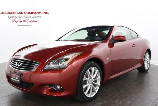 2014 INFINITI Q60 Base