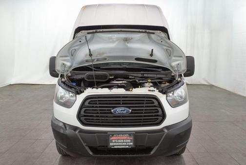 Oxford White 2019 Ford Transit-250 Base