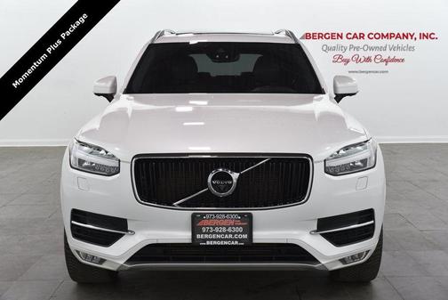 2018 Volvo XC90 T6 Momentum