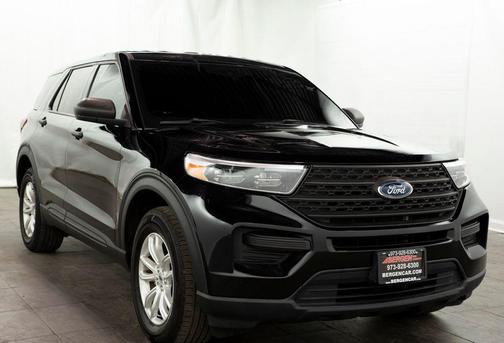 2021 Ford Explorer Base