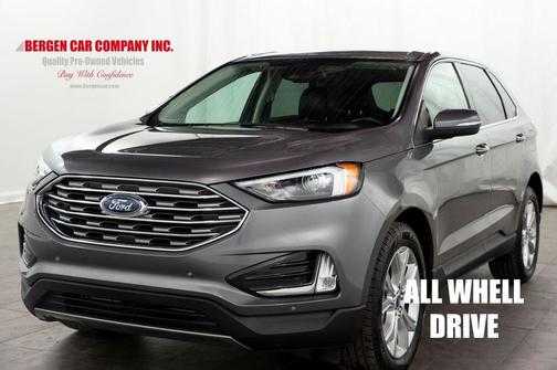 2022 Ford Edge Titanium