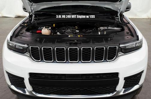 2023 Jeep Grand Cherokee L Laredo