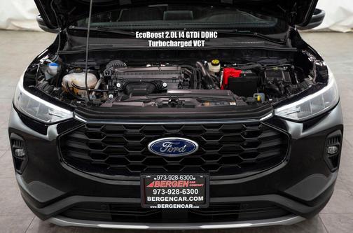 2025 Ford Escape ST-Line Select