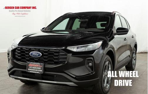 2025 Ford Escape ST-Line Select