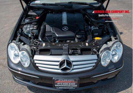 2004 Mercedes-Benz CLK-Class Base