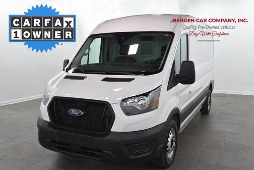 2022 Ford Transit-250 Base