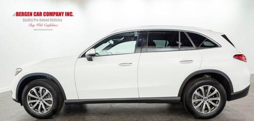 2024 Mercedes-Benz GLC 300 Base 4MATIC