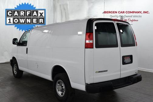 2022 Chevrolet Express 2500 Work Van