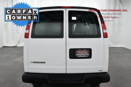 2022 Chevrolet Express 2500 Work Van
